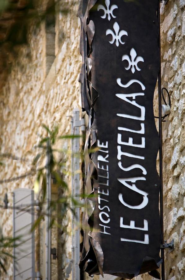 Le Castellas Hotel & Spa - Teritoria Collias Екстер'єр фото