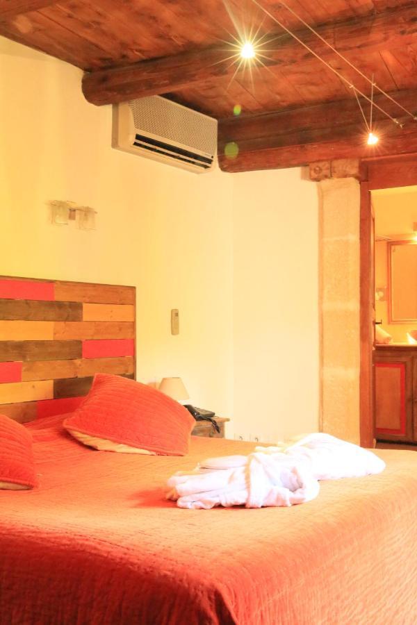 Le Castellas Hotel & Spa - Teritoria Collias Екстер'єр фото